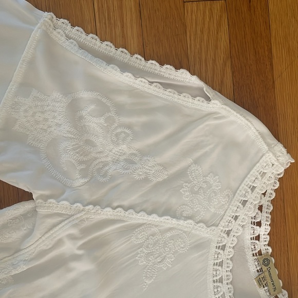 Democracy Boho white flowy top XS - Picture 2 of 5
